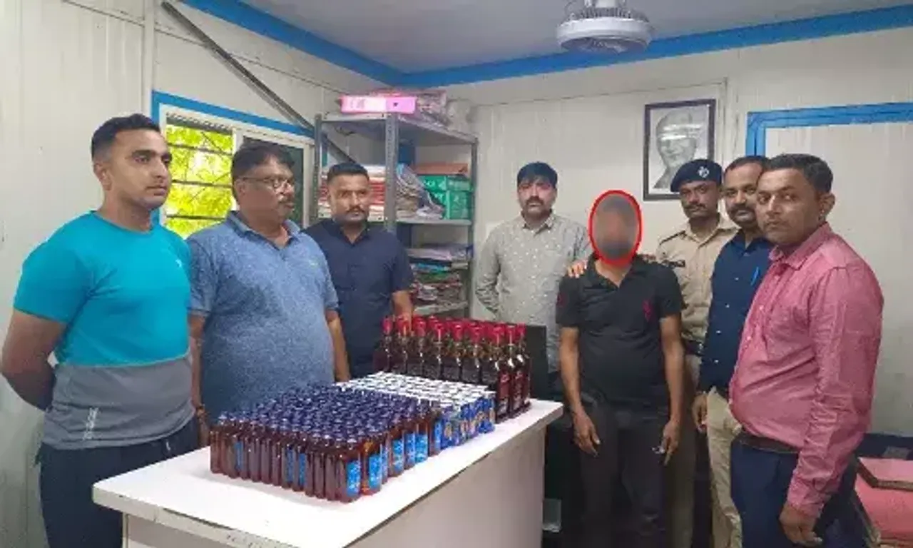 અંકલેશ્વર : ઓમકાર-2 કોમ્પ્લેક્સના ગાર્ડનમાં સંતાડેલ દારૂનો જથ્થો લેવા આવેલા ઇસમની પોલીસે કરી ધરપકડ...
