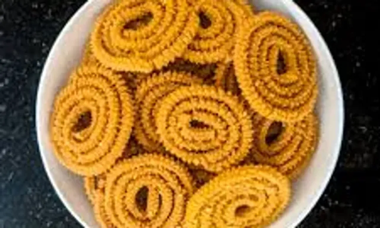 દિવાળીના તહેવારમાં નાસ્તામાં બનાવો સ્વાદિષ્ટ ચકરી, જાણી લો સરળ રેસેપી....
