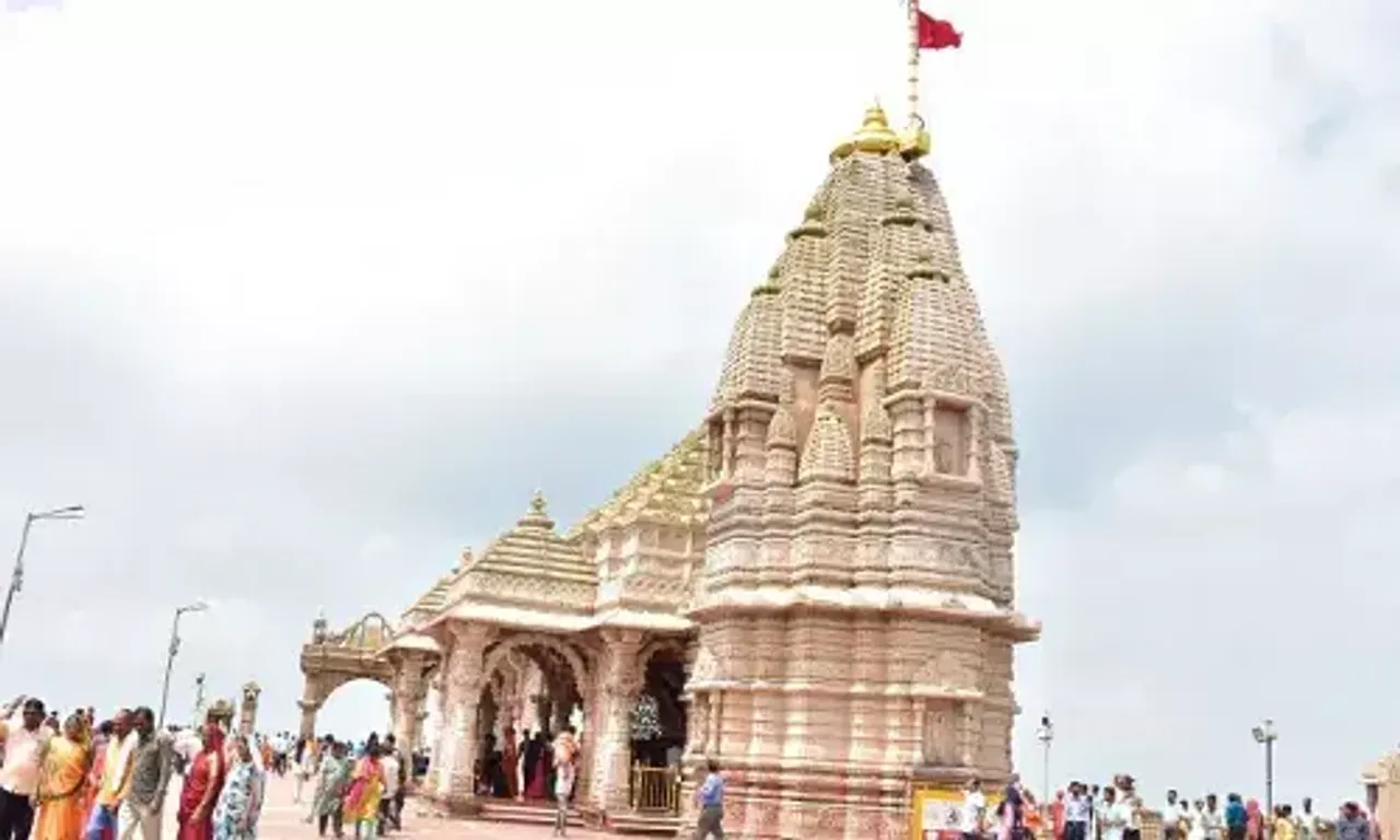 વાંચો, બિપરજોય વાવાઝોડાના પગલે પાવાગઢ મહાકાળી મંદિરના દ્વાર માઈભક્તો માટે કેટલા દિવસ સુધી રહેશે બંધ..!