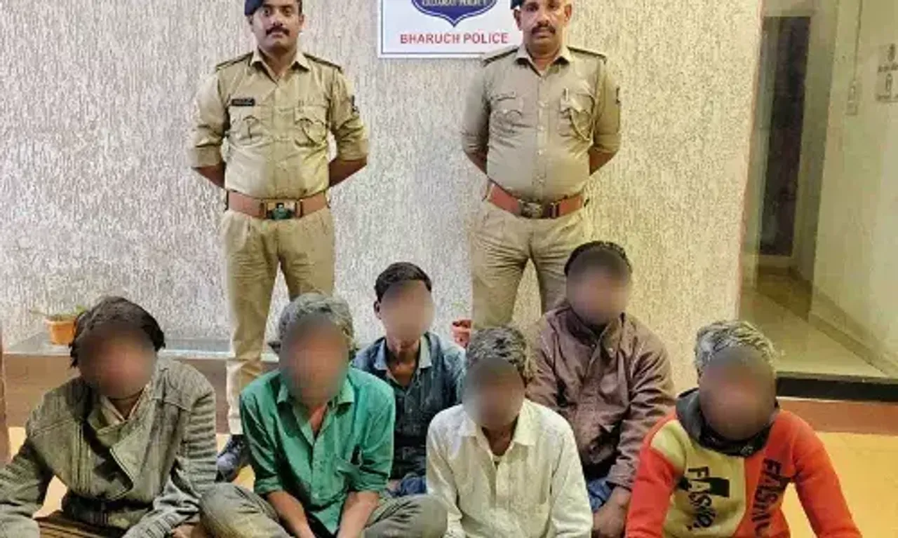 ભરૂચ : કારેલા ગામે ખુલ્લી જગ્યામાં જુગાર રમતા 6 જુગારીઓની પોલીસે કરી અટકાયત...