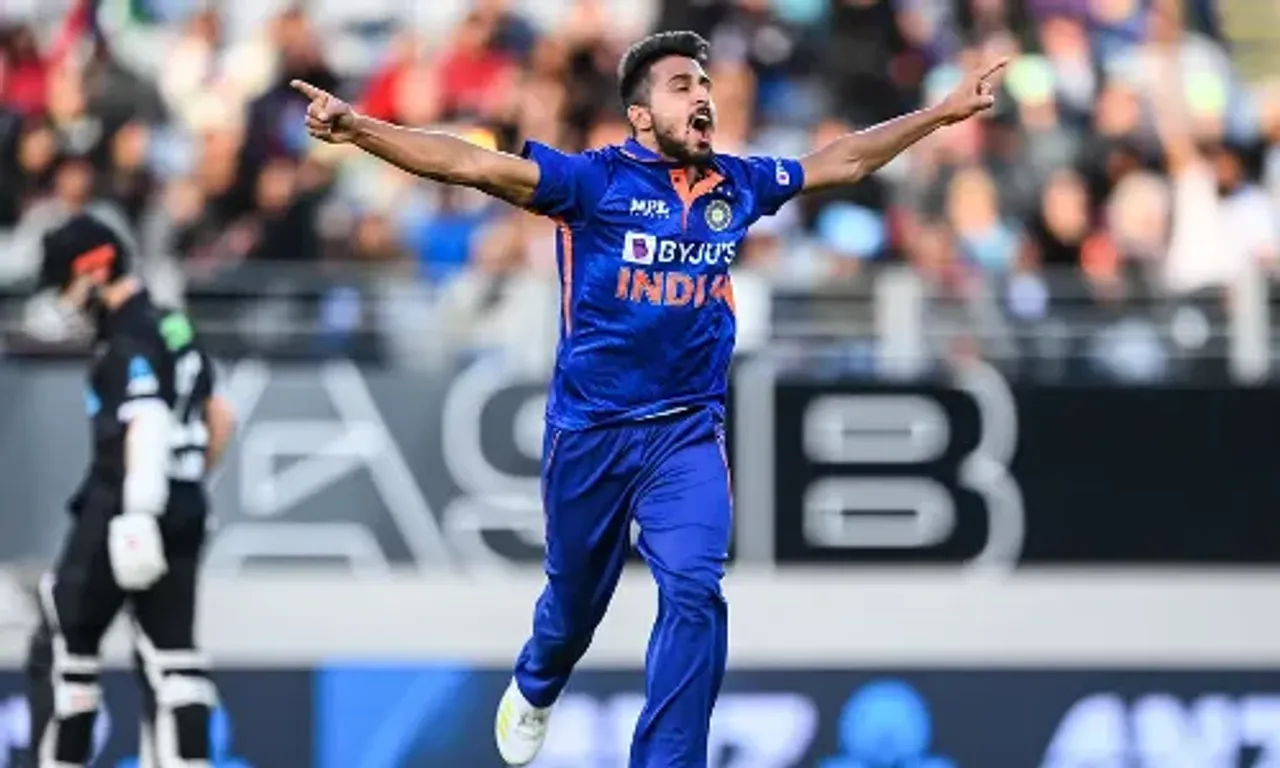 IND vs BAN: બાંગ્લાદેશ સામેની ODI શ્રેણીમાંથી શમી બહાર, આ તોફાની બોલરને મળ્યું સ્થાન.!