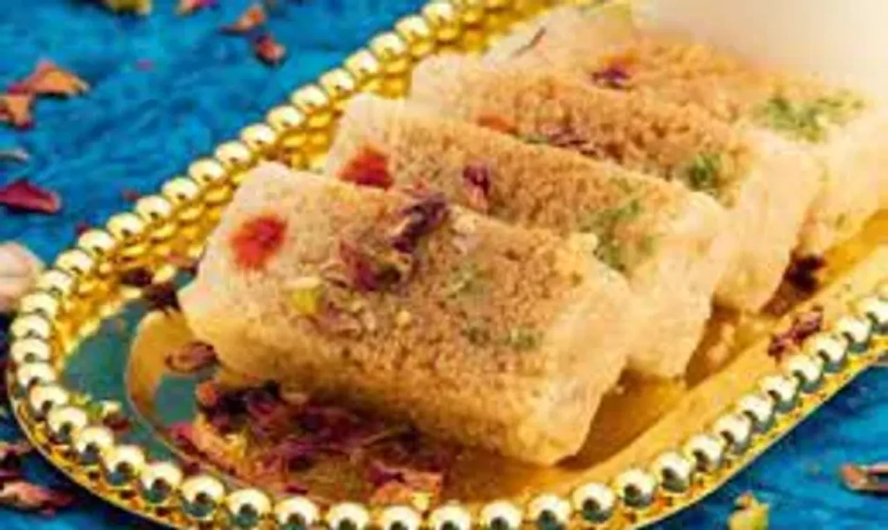 તહેવારો પર તમારા પરિવાર સાથે માણો મિલ્ક કેકનો આનંદ, ભેળસેળના જોખમને ટાળવા ઘરે જ બનાવો......