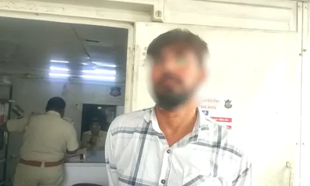 અંકલેશ્વર : ખોટા પુરાવા રજૂ કરી સ્ટેમ્પ વેન્ડરનું લાઇસન્સ મેળવનાર મહિલા આરોપીના પતિની પણ ધરપકડ...