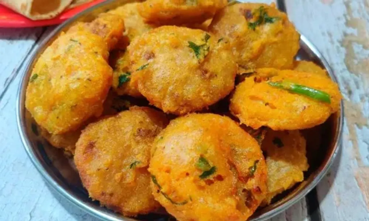 બચેલી રોટલીમાંથી બીજા દિવસે નાસ્તામાં બનાવો આ સ્વાદિષ્ટ ભજીયા, જાણો તેની સરળ રેસીપી.