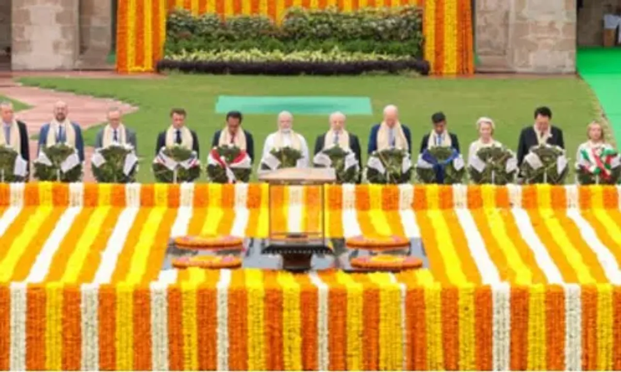 દિલ્હી રાજઘાટ પર બાપુને નમન કરવા પહોચ્યા વર્લ્ડલીડર્સ, મહાત્મા ગાંધીની સમાધિ પર અર્પણ કરી પુષ્પાંજલિ....
