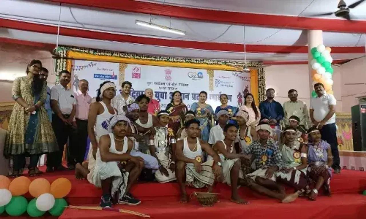 વડોદરા : 14માં આદિવાસી યુવા આદાન-પ્રદાન કાર્યક્રમમાં સાંસ્કૃતિક કાર્યક્રમનું આયોજન