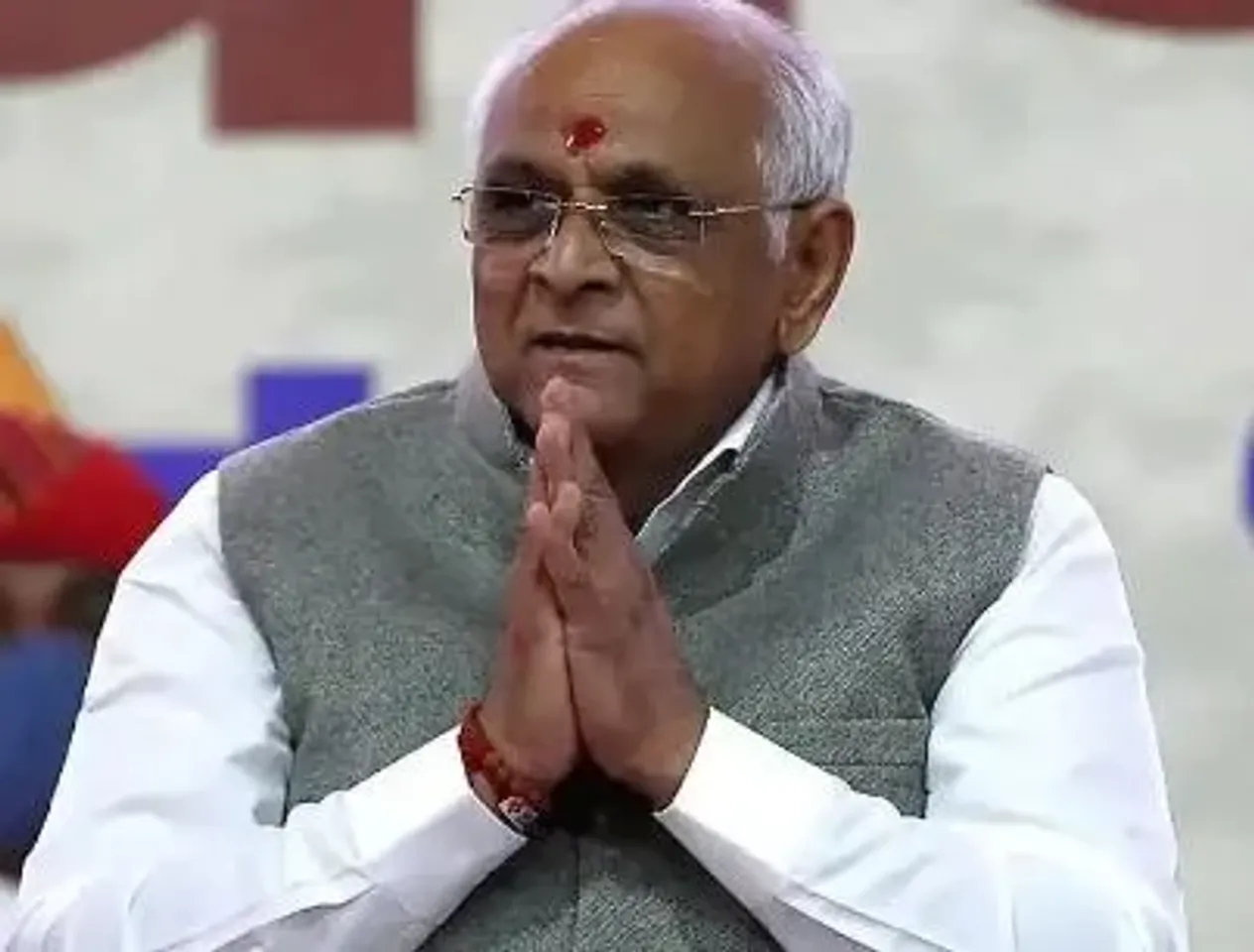CM ભૂપેન્દ્ર પટેલને મળેલી ભેટ-સોગાદોની થશે હરાજી,મળેલી રકમ દીકરીઓના શિક્ષણમાં વપરાશે