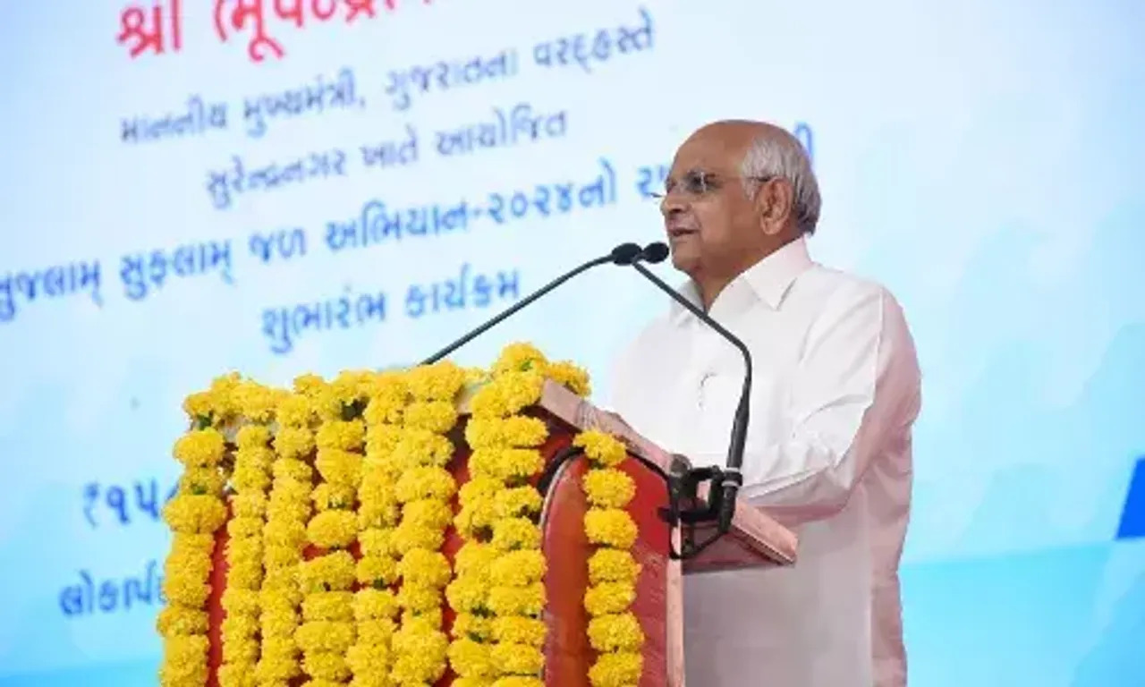 ગાંધીનગર: CM ભુપેન્દ્ર પટેલે સ્વર્ણિમ જયંતિ મુખ્યમંત્રી શહેરી વિકાસ યોજના અંતર્ગત રૂ. ૪૫૩.૭૨ કરોડની ગ્રાન્ટ કરી મંજુર
