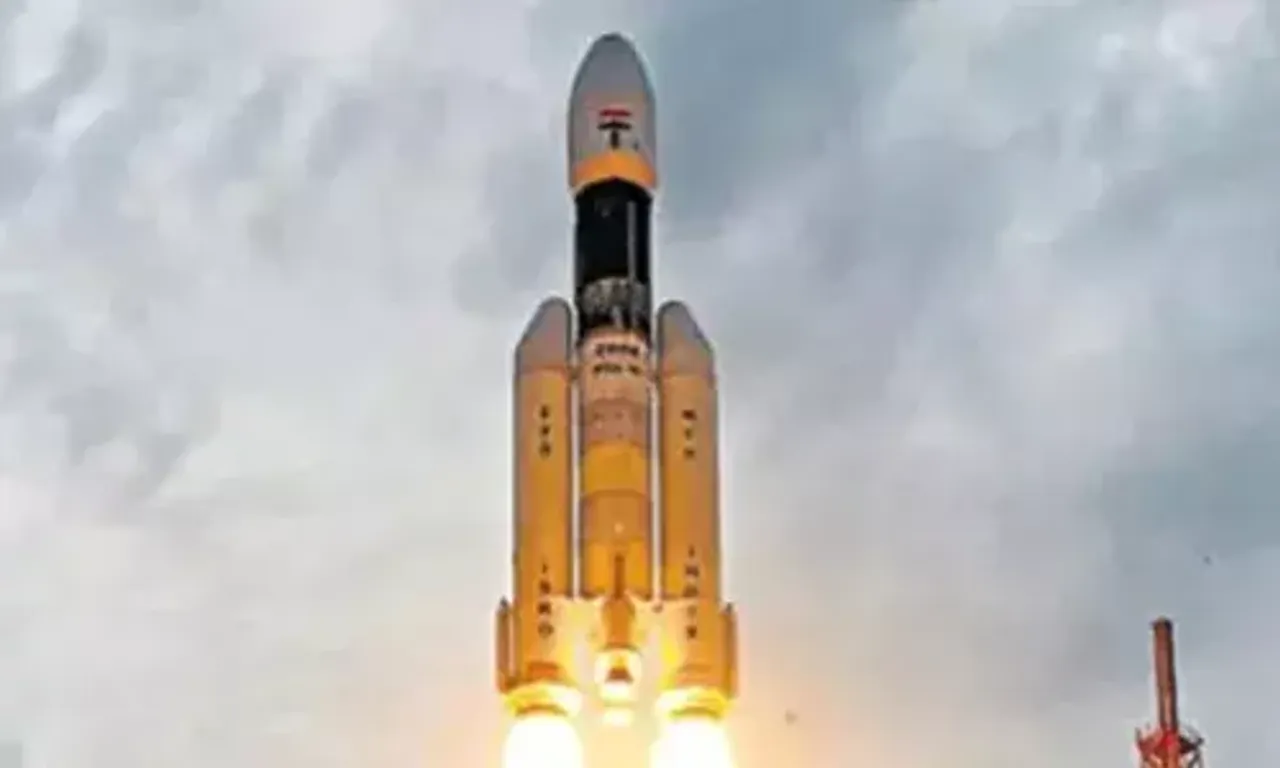 ISRO એ વર્ષનું પ્રથમ અવકાશ મિશન કર્યું લોન્ચ