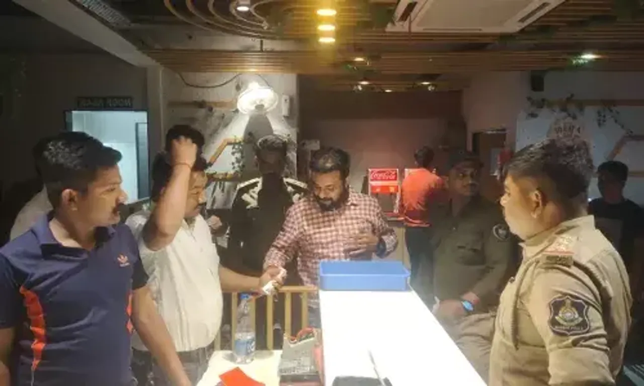 ભરૂચ: લિંકરોડ પર આવેલ જાણીતી પીઝા શોપમાં વેઇટર અને ગ્રાહક વચ્ચે મારામારીનો બનાવ, સામસામી નોંધાઈ પોલીસ ફરિયાદ