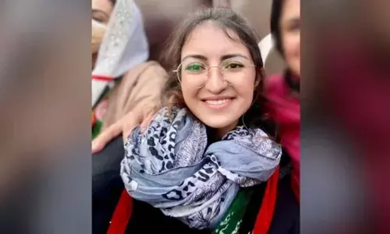 પાકિસ્તાનની સામાન્ય ચૂંટણીમાં પ્રથમ હિન્દુ મહિલા ઉમેદવાર, જાણો કોણ છે ડૉ. સવીરા પ્રકાશ.!