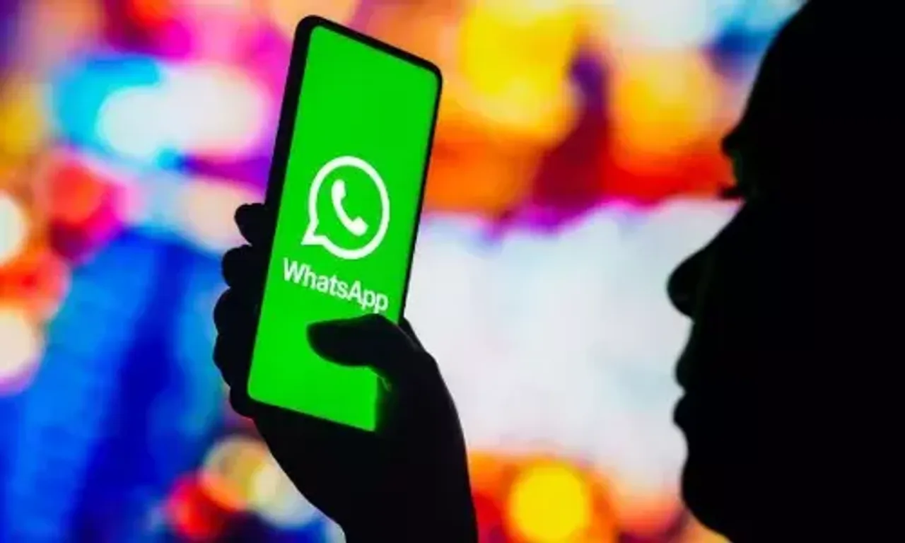 કેબ બુક કરવા સિવાય તમે WhatsApp પર કરી શકો છો આ 5 કામ, આજે જ ટ્રાય કરો.