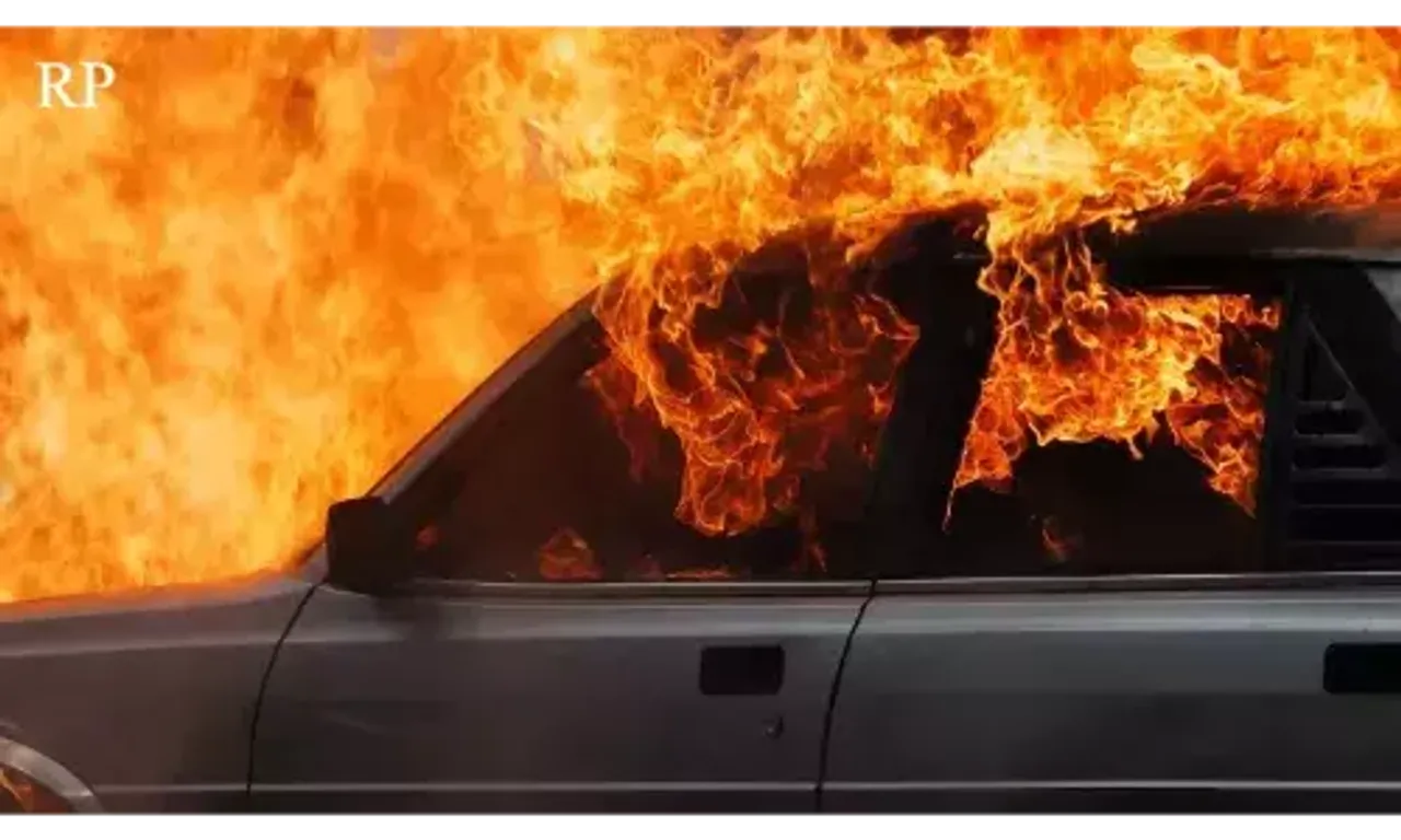 સુરત : બારડોલી-મહુવા રોડ પર CNG કારમાં આગ લાગતા નાસભાગ, કાર ચાલકનો આબાદ બચાવ...