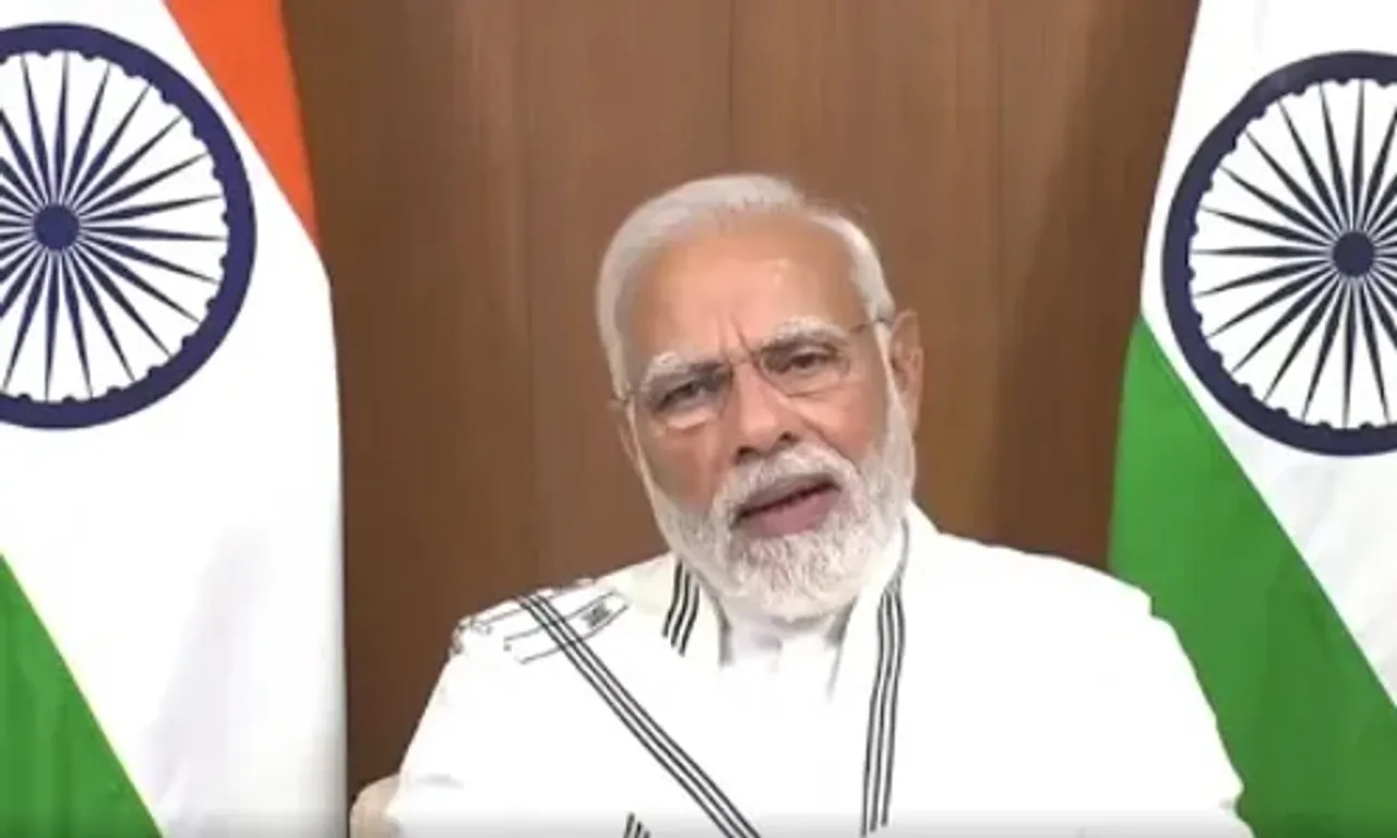 માતા હીરાબાના અંતિમ સંસ્કાર બાદ જ PM મોદીની પશ્ચિમ બંગાળને ભેટ,વંદે ભારત એક્સપ્રેસને લીલી ઝંડી