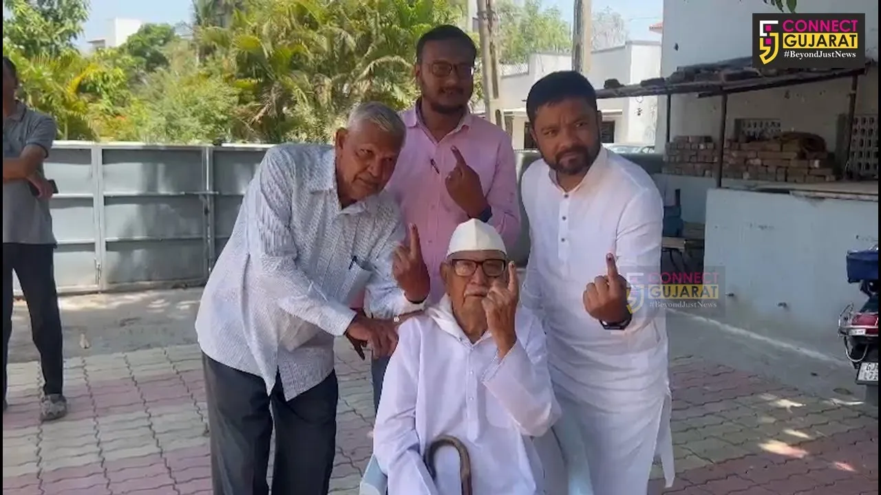 ભરૂચ: 102 વર્ષના વયોવૃદ્ધ મતદારે કર્યું મતદાન, યુવા પેઢીને મતદાન કરવા કરી અપીલ