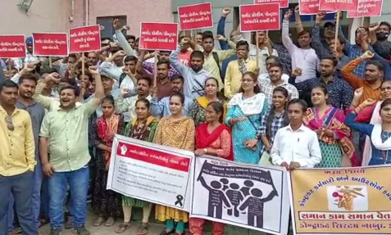 ભરૂચ: કરાર આઉટ સોર્સિંગ રોજમદાર મહાસંઘ દ્વારા પડતર પ્રશ્ને કલેક્ટરને પાઠવાયુ આવેદનપત્ર