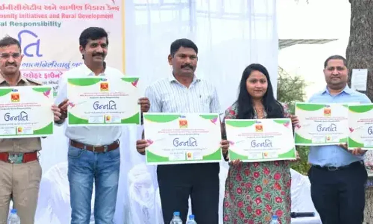 ભરૂચ : ગ્રાસિમ ઇન્ડસ્ટ્રીઝ-વિલાયત દ્વારા ઉન્નતિ પ્રોજેક્ટ અંતર્ગત કુપોષિત બાળકોને કીટ-મહિલાઓને આત્મનિર્ભર બનાવવાની પહેલ