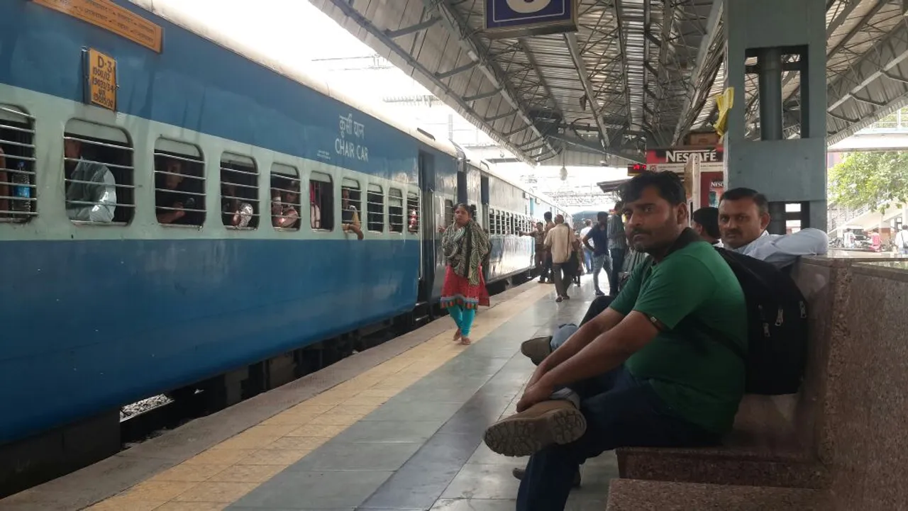 ટ્રેનોમાં સિનિયર સિટિઝન માટે રિઝર્વેશન ક્વોટામાં  ૫૦ ટકાનો વધારો.