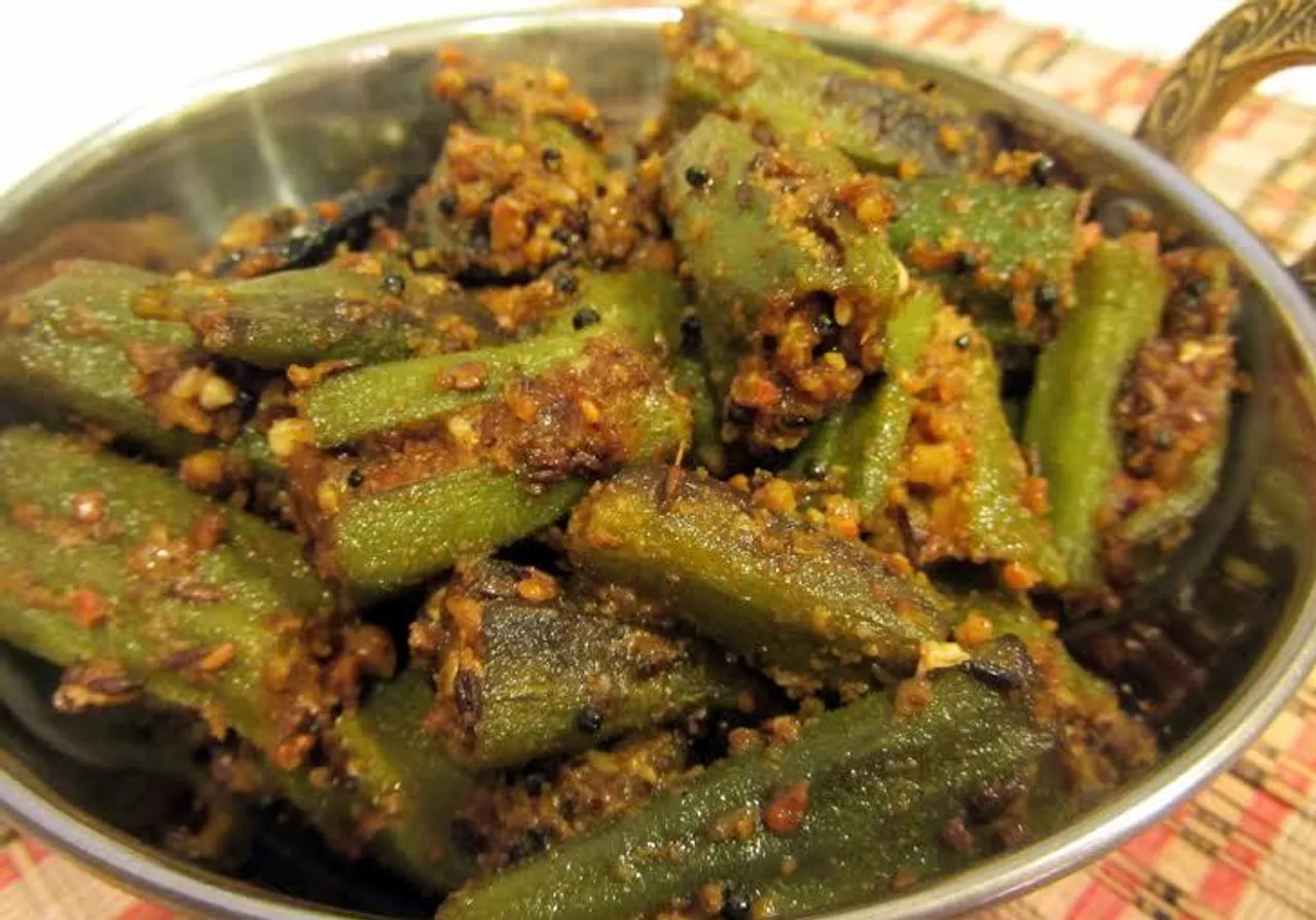 રેસ્ટોરન્ટ સ્ટાઇલ સ્પાઇસી મસાલા ભીંડા