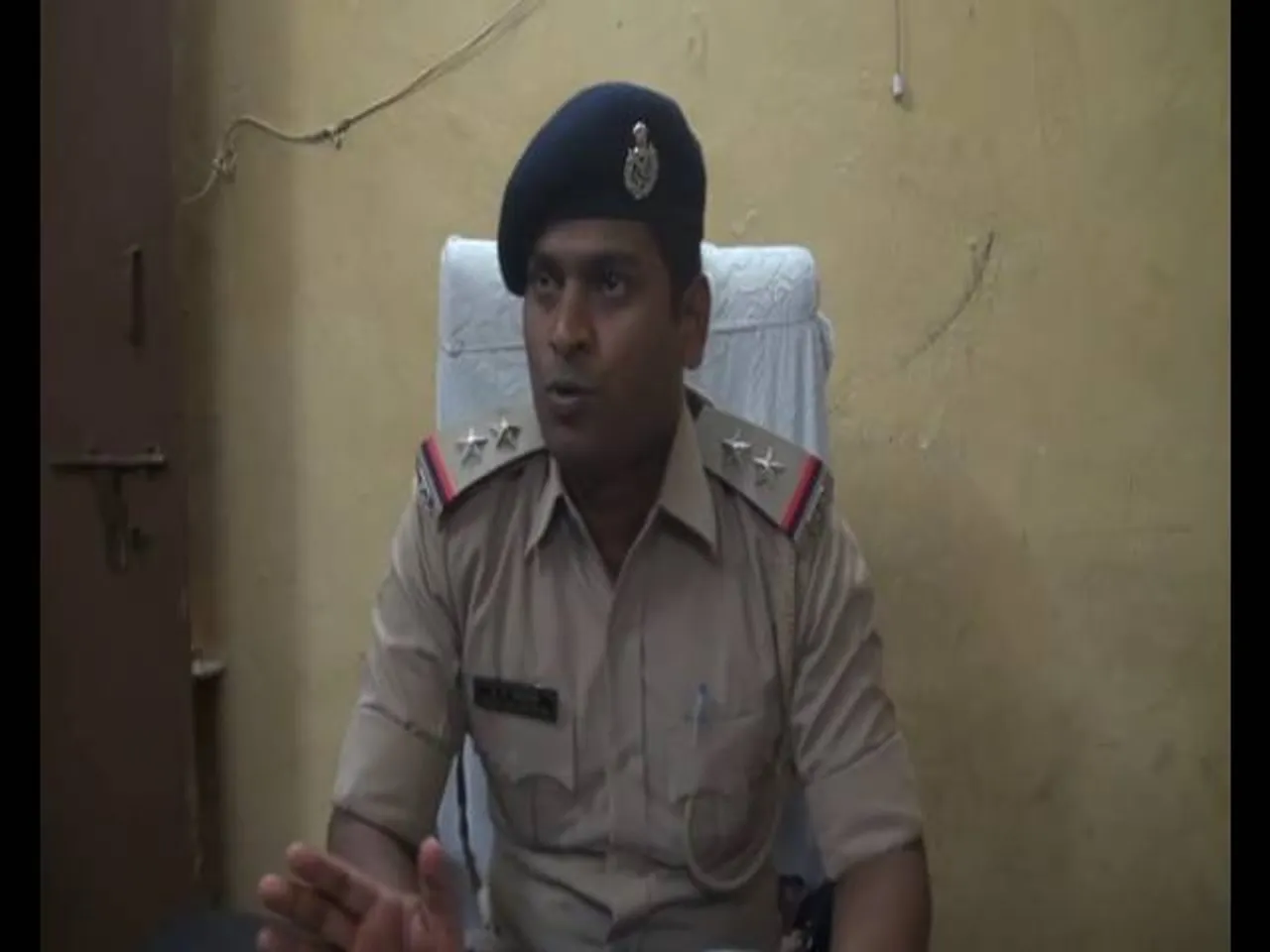 પોલીસને CBI ઓફિસર હોવાની આપી ઓળખ, થઇ ધરપકડ