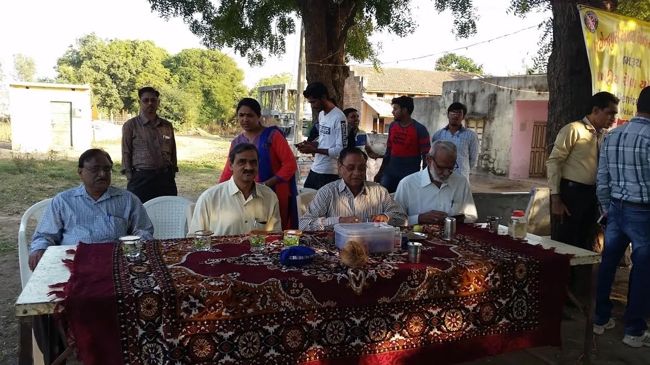 ભરૂચના કારેલા ગામે  NSS કેમ્પનો પ્રારંભ