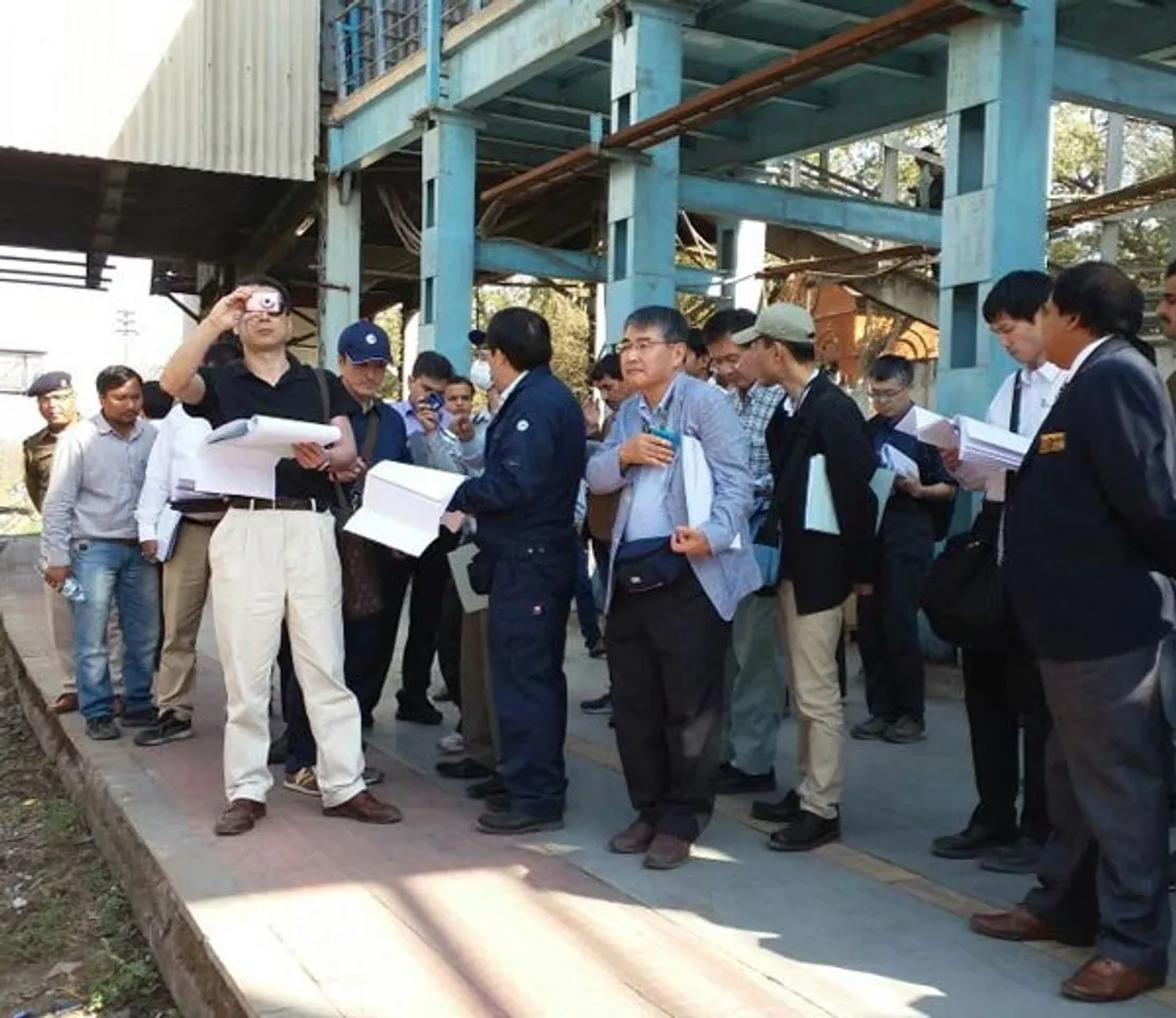 અમદાવાદ મુંબઈ  બુલેટ ટ્રેનના પ્રોજેક્ટ અંગે સમીક્ષા કરતા જાપાનના અધિકારીઓ