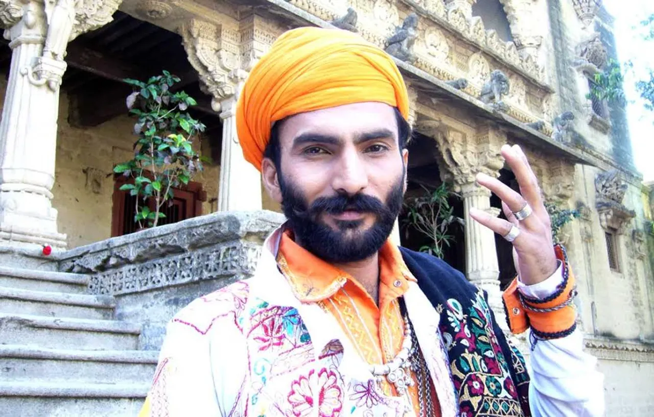 વેદનો ઉપાસક સાંઇભક્ત રામદૂત: સાંઈરામ દવે