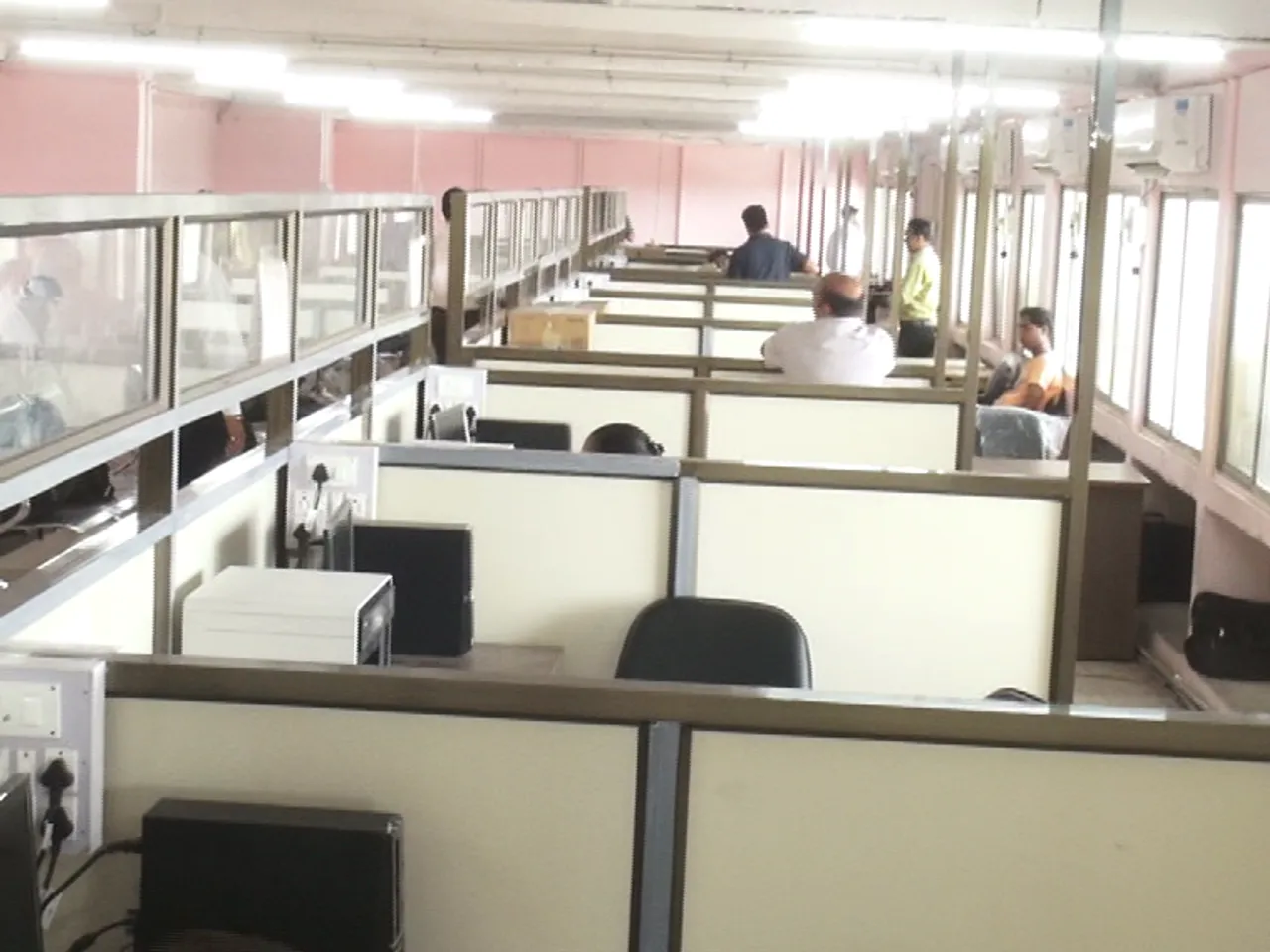 રેન્સમ વેર એટેક થી દસ્તાવેજ વિભાગના કોમ્પ્યુટર ઠપ