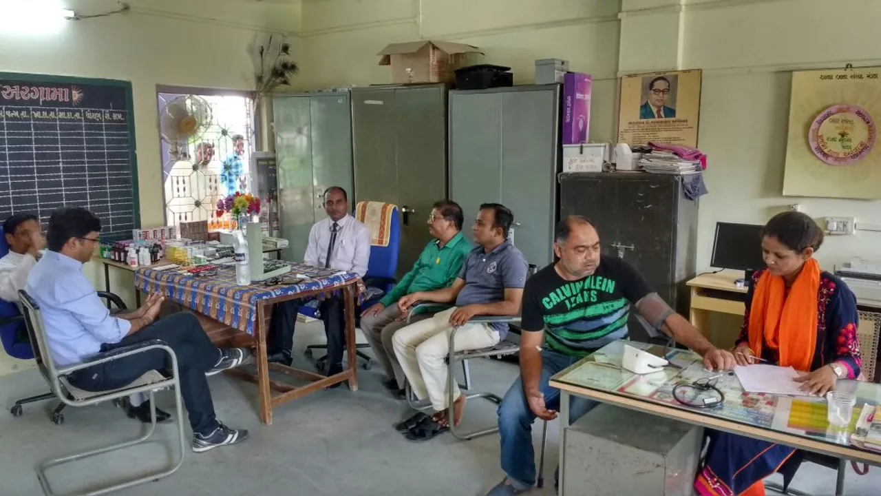 અરગામા ગામે નેરોલેક કંપની દ્વારા નિઃશુલ્ક મેડિકલ કેમ્પ યોજાયો