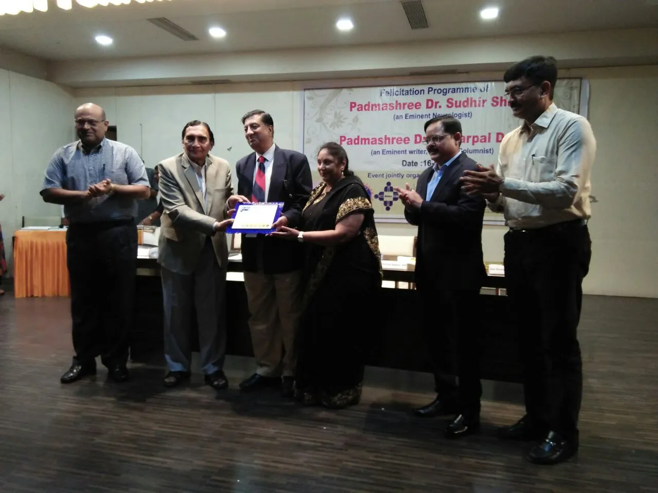 દર્દી ને જે ડોકટર અહેસાસ કરાવે: ‘મેં હું ના’ એ જ પદ્મશ્રી સન્માન પ્રાપ્ત કરી શકે!