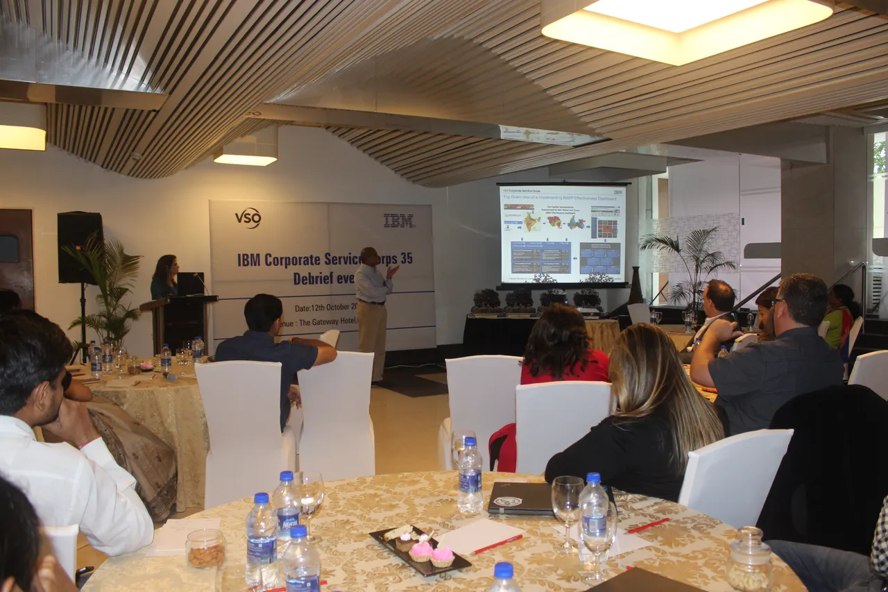 વડોદરાના જાહેર આરોગ્ય સેવા, સામાજિક સેવા અને સશક્તિકરણ માટે આઇબીએમની ટીમની વ્યૂહરચના /સૂચનો