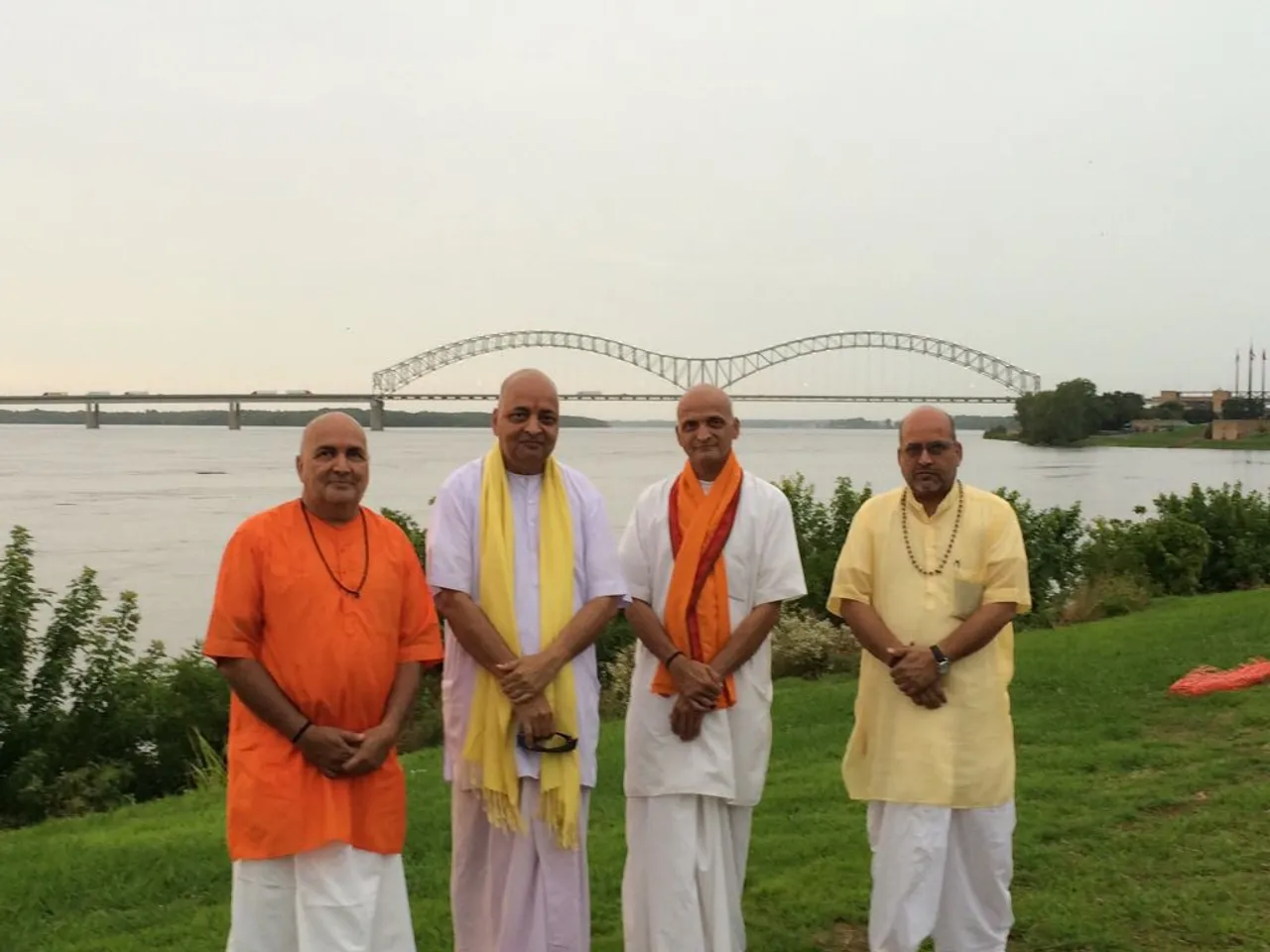 શીનોર તાલુકાનાં બરકાલ ગામે પાવન શલીલા મા નર્મદાનાં સાનિધ્યમાં શ્રી શિવમહાપુરાણ કથાનું ધર્મભીનું આયોજન