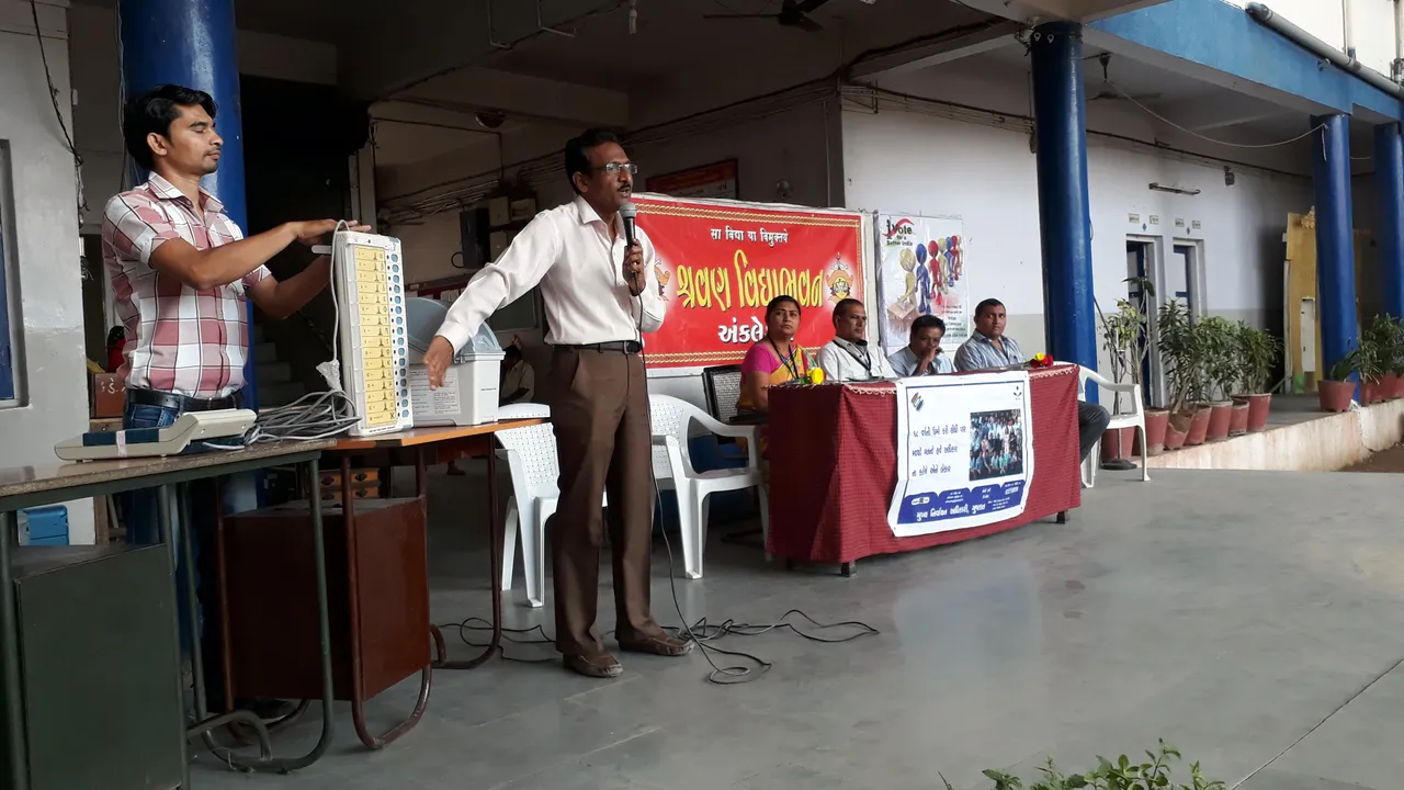 અંકલેશ્વર શ્રવણ સ્કૂલ ખાતે મતદાન જાગૃતિ કાર્યક્રમ યોજાયો