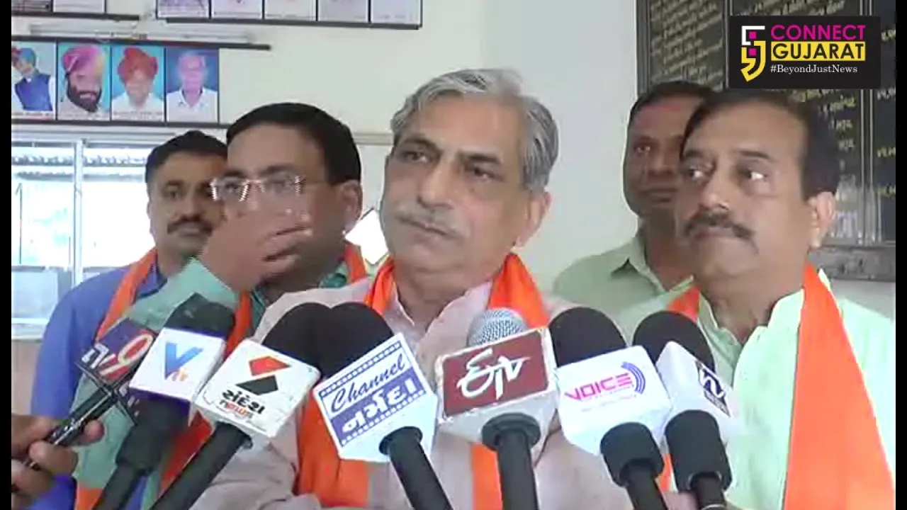 ભરૂચમાં ભાજપનાં રાષ્ટ્રીય અધ્યક્ષ અમિત શાહે ચૂંટણીલક્ષી બેઠકમાં આપી હાજરી