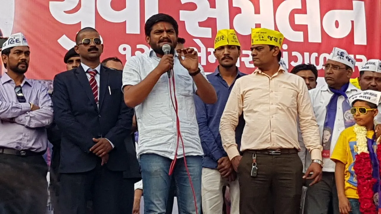 સાહેબે મારી CD બતાવવાનો ધંધો કર્યો, મને કોઇ ફરક નથી પડતો, હાર્દિક પટેલ