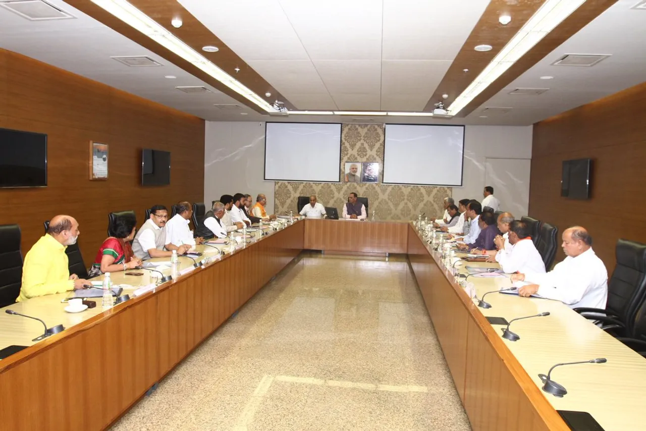 ગુજરાત સરકારનાં મંત્રીઓને ખાતાની ફાળવણી કરાઈ