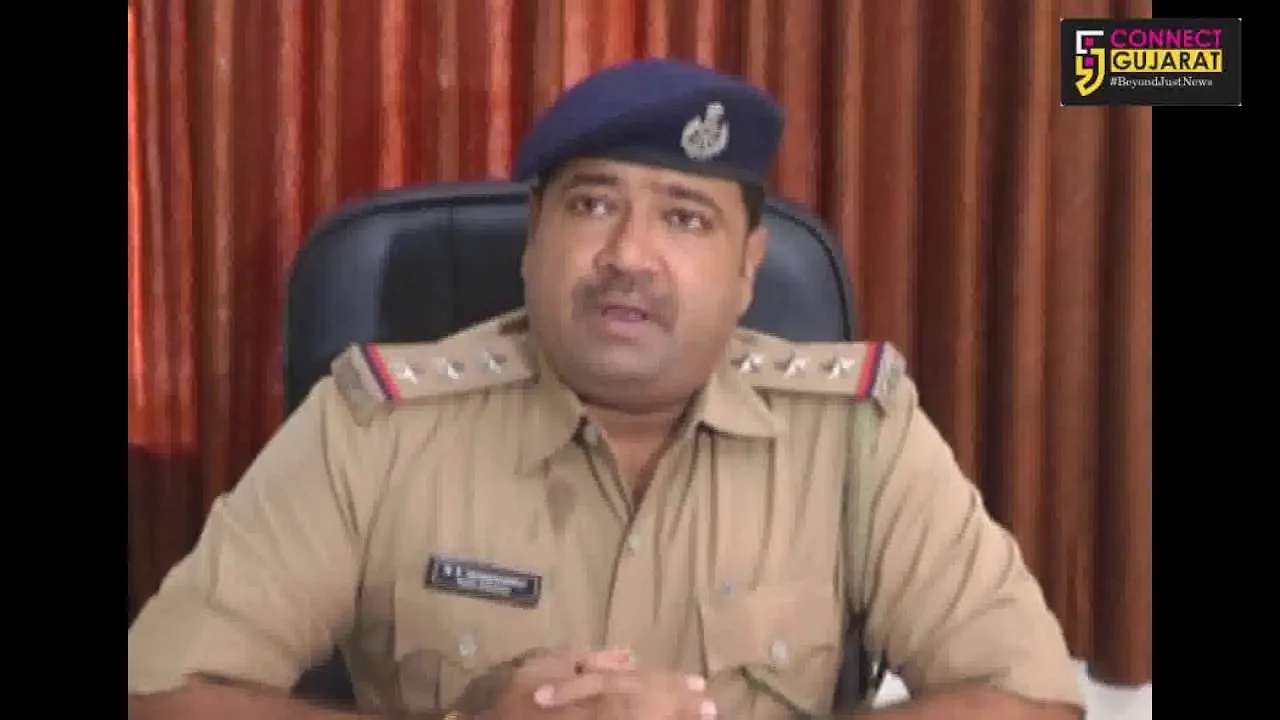 રાજકોટમાં મંજૂરી વગર સભા યોજવાનાં કારણે  હાર્દિક પટેલ અને તુષાર નંદાણી વિરુધ્ધ નોંધાઇ પોલીસ ફરિયાદ