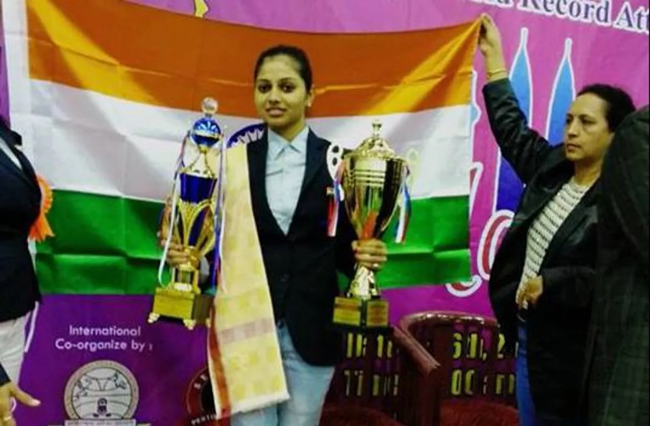 ગીર સોમનાથનાં ખેડૂતની દીકરીએ આંતરરાષ્ટ્રીય યોગ સ્પર્ધામાં 3 ગોલ્ડ મેડલ મેળવીને દેશનું ગૌરવ વધાર્યુ