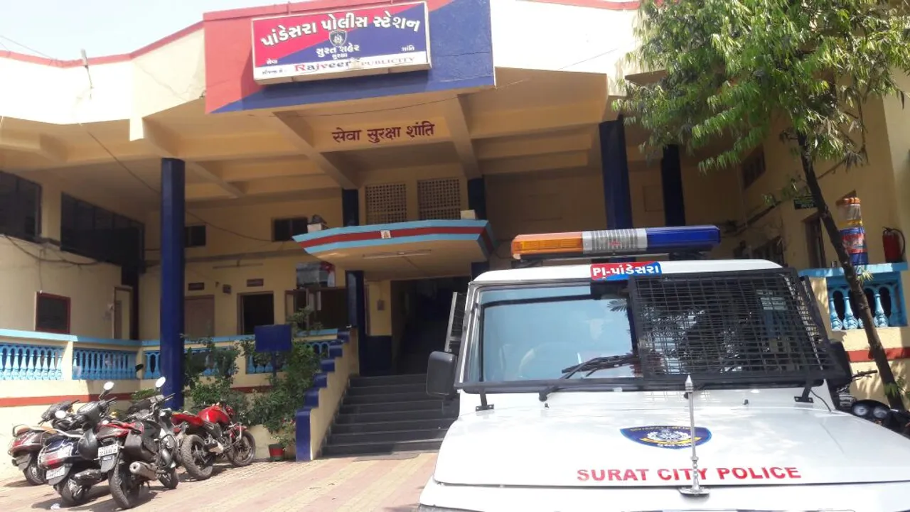 સુરતના પાંડેસરા માંથી મળી ગળુ કાપેલી યુવાનની લાશ