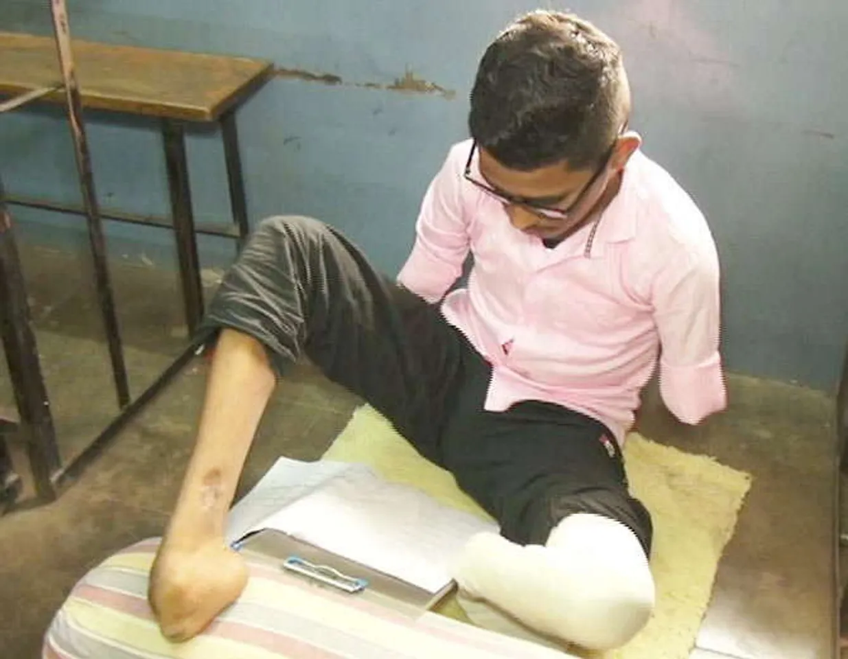 માત્ર 11 વર્ષની ઉંમરે ગુમાવેલા હાથ-પગ, SSCમાં મેળવ્યા 98.53 PR