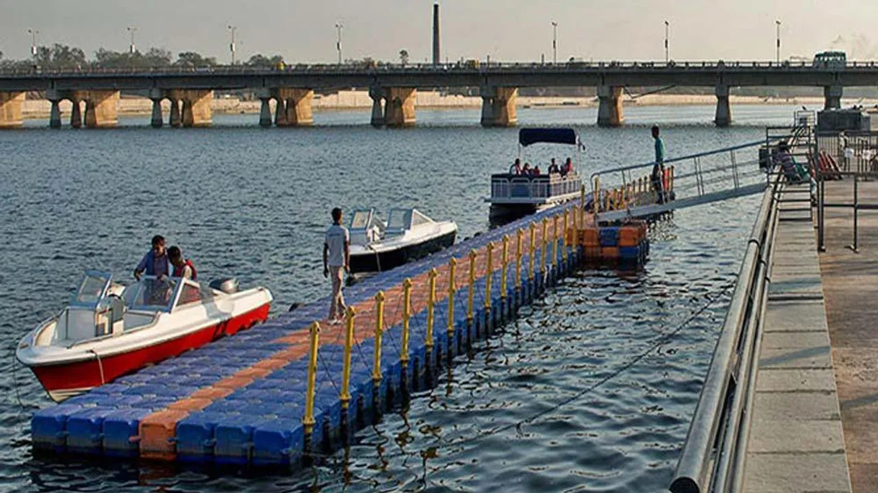 પાણી કાપને પગલે ફ્લોટિંગ રેસ્ટોરન્ટ અમદાવાદીઓ માટે સપનું જ રહેશે