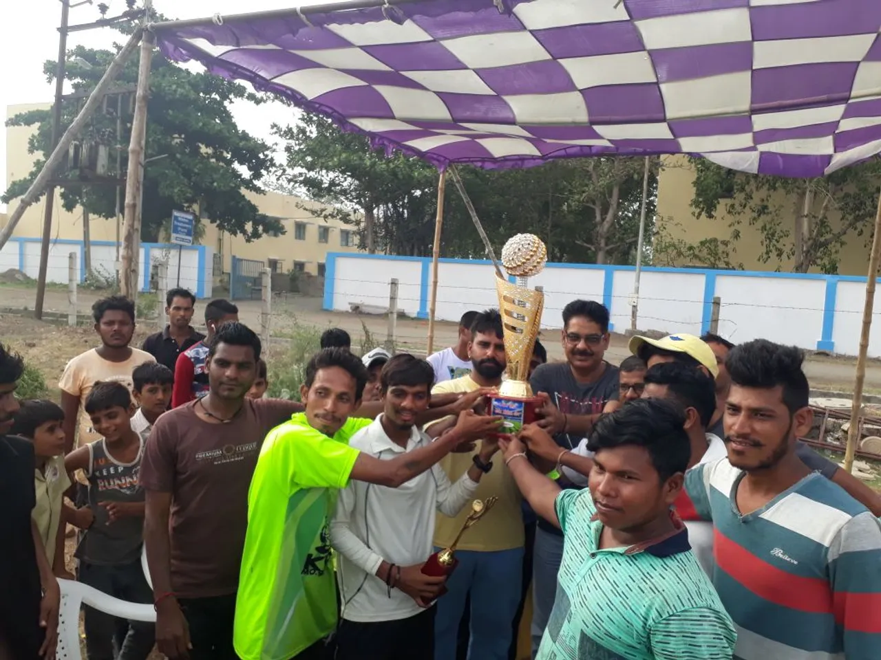 પાનોલીમાં કામદાર સમાજ દ્વારા એક દિવસીય ક્રિકેટ ટુર્નામેન્ટ યોજાઈ