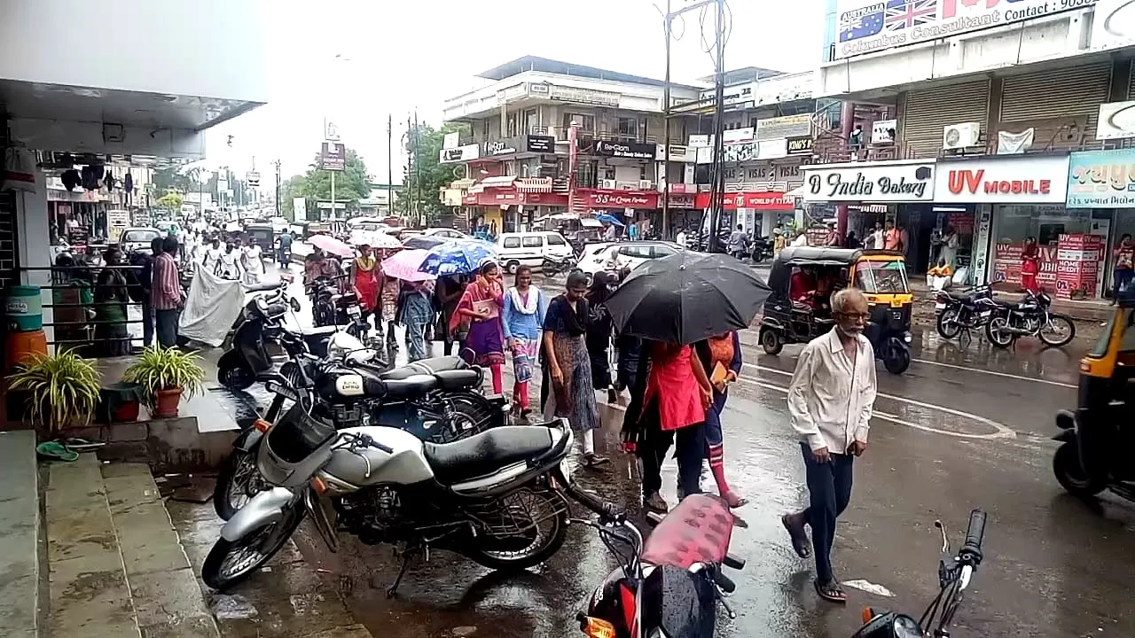 છ જુલાઈ સુધી ૧૪ રાજ્યોમાં મૂશળધાર વરસાદની ચેતવણી