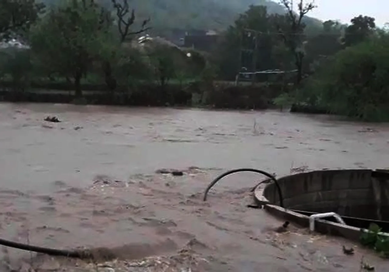 ભાવનગર જીલ્લામાં ભારે વરસાદ : ભદ્રોડી નદીમાં પૂર, ગામ સંપર્ક વિહોણું