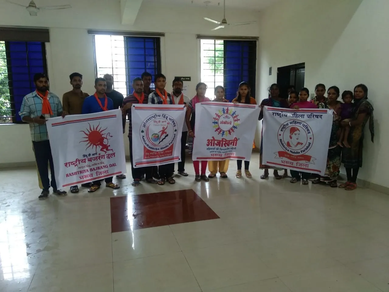 દેશભરમાં હિંદુ દિકરીઓ પર થતા અત્યાચાર મુદ્દે રા.મહિલા પરિષદે આપ્યુ આવેદન