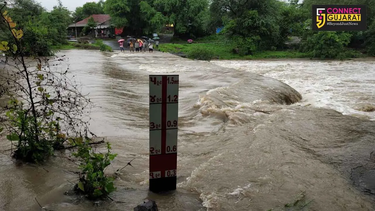 નવસારી બન્યું જળબંબાકાર: કરાયા ૨૮ ગામો એલર્ટ