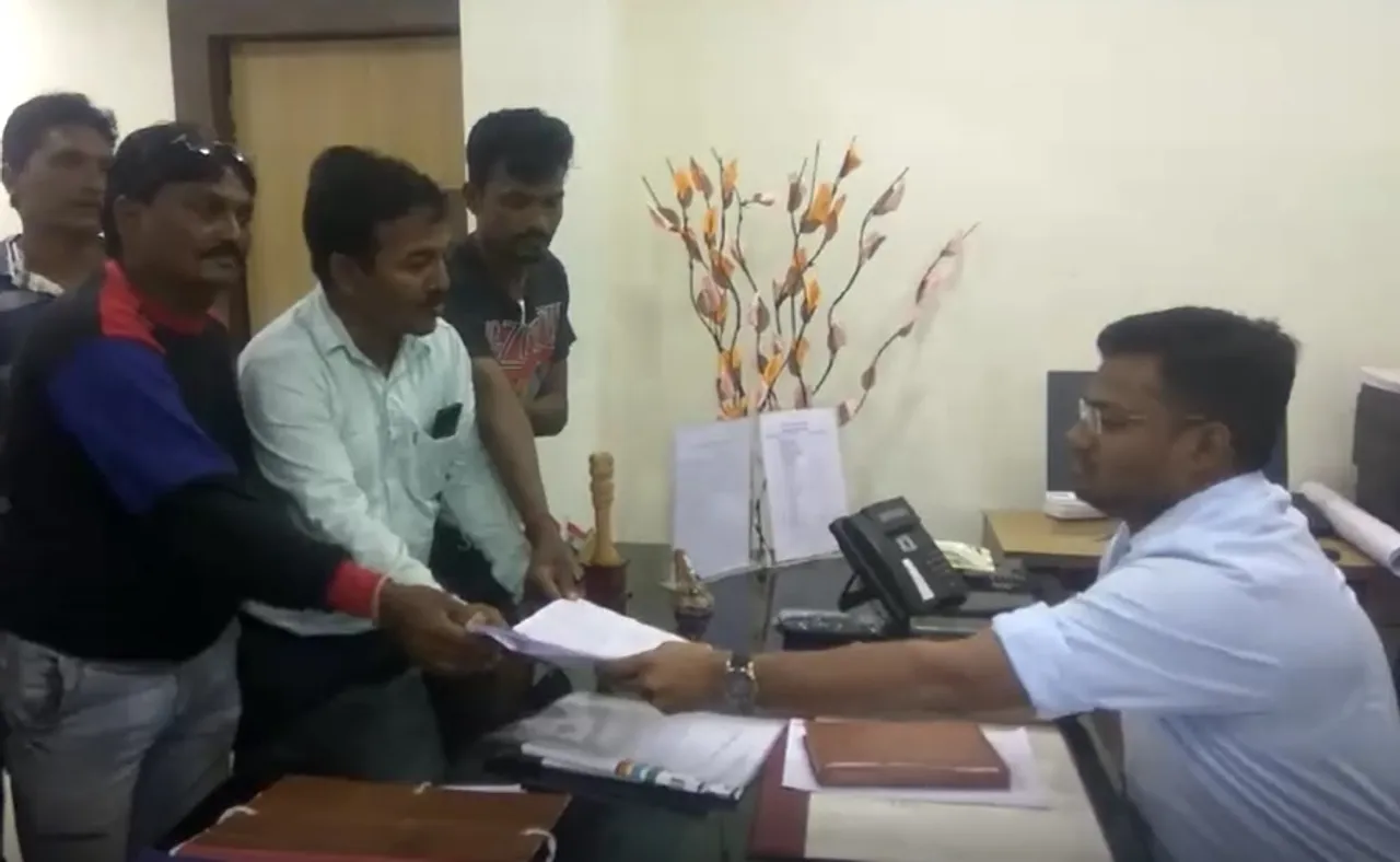 દાહોદઃ નગરપાલિકાનાં 102 કામદારોએ માંગી સામૂહિક આત્મ વિલોપનની મંજૂરી