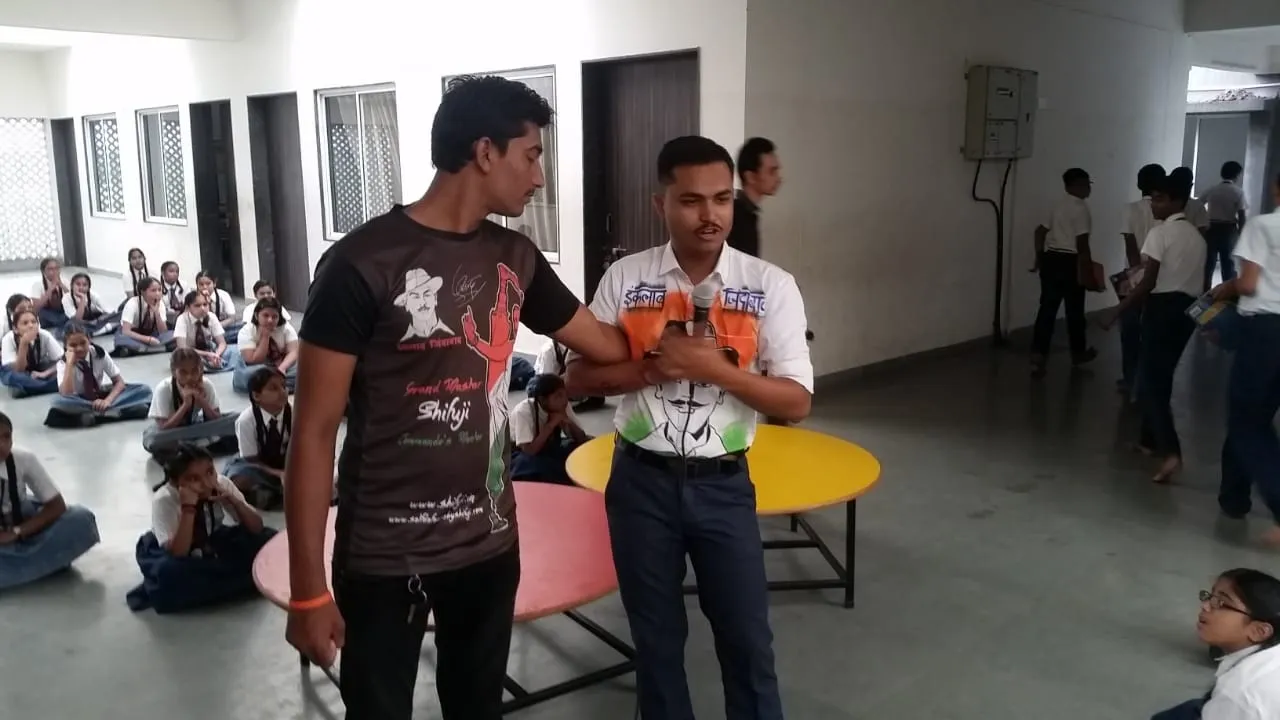 ભરૂચ એમિટી ઇન્ટરનેશનલ સ્કુલમાં યોજાઇ વિદ્યાર્થીઓ માટે સ્વરક્ષણ તાલિમ શિબીર