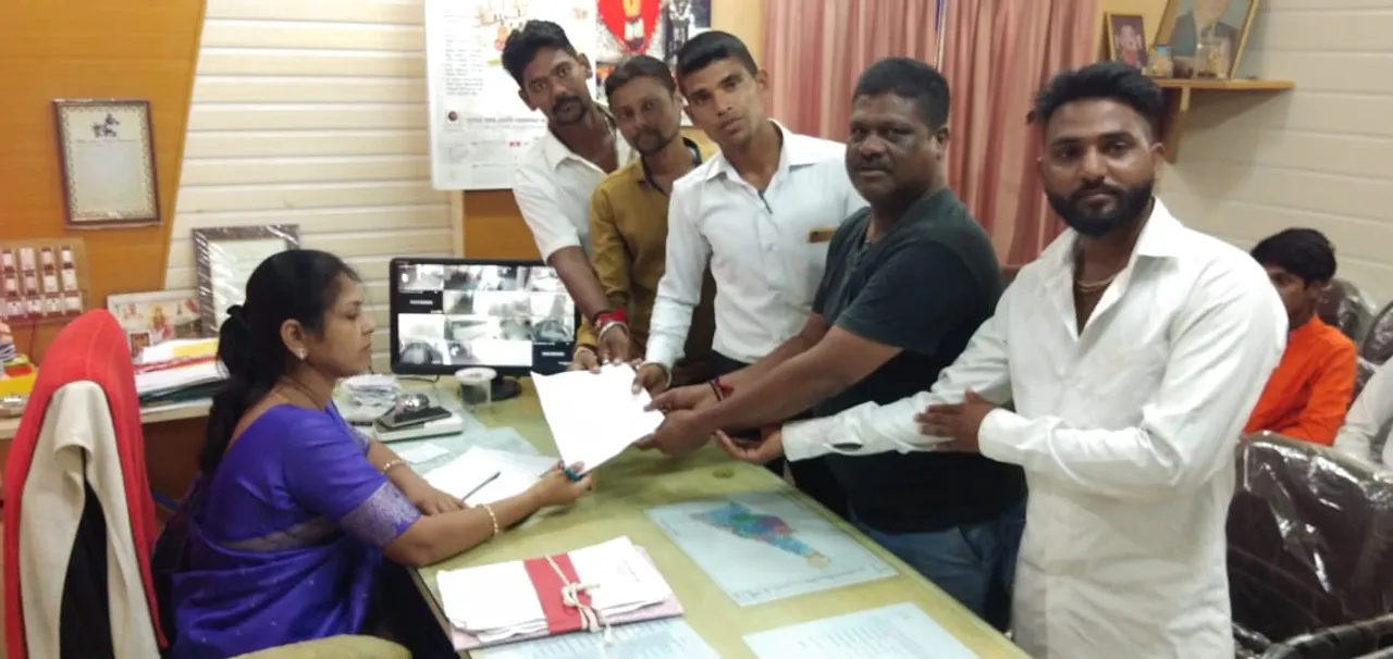ભરૂચ: વોર્ડ નંબર 1 માં આવેલી સરકારી શાળા પાસે સફાઈ ન થતાં સ્થાનિક લોકો પાલિકામાં પહોંચ્યા