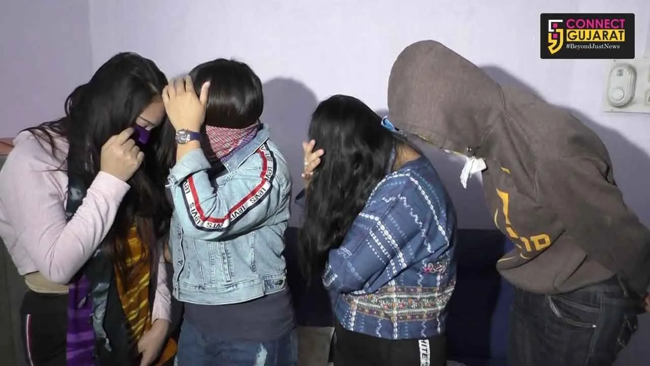 રાજકોટમાં વધુ એક સ્પા સેન્ટરમાં રેડ, ચાર વિદેશી યુવતીઓ ઝડપાઇ